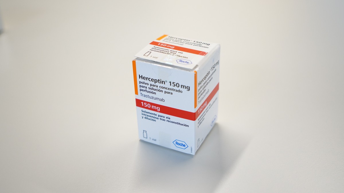 HERCEPTIN 150 mg POLVO PARA CONCENTRADO PARA SOLUCION PARA PERFUSION, 1 vial fotografía del envase.