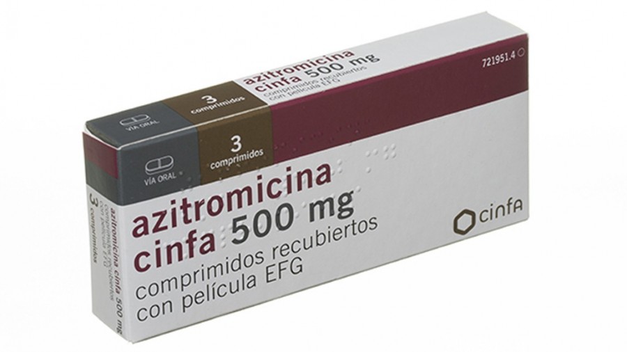 AZITROMICINA CINFA 500 mg COMPRIMIDOS RECUBIERTOS CON PELICULA EFG, 3 comprimidos fotografía del envase.