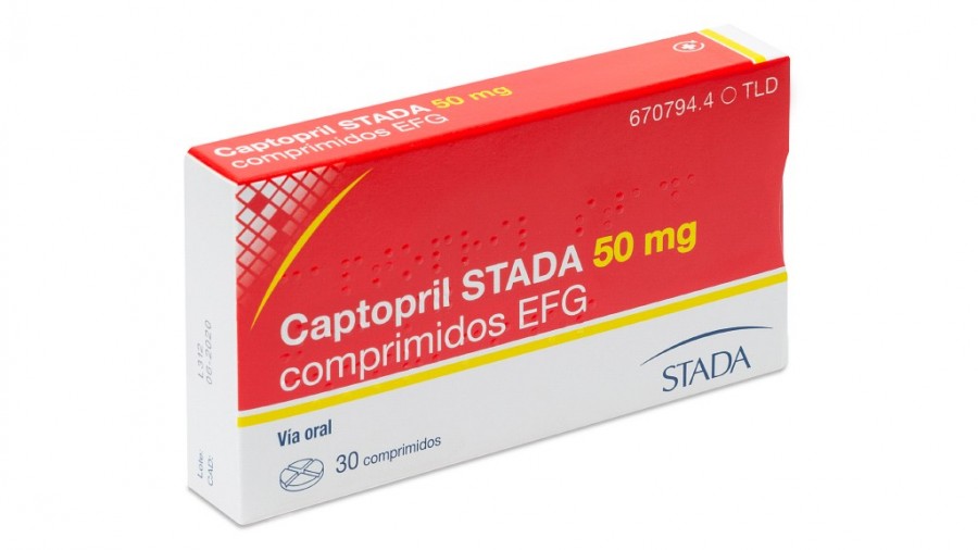 CAPTOPRIL STADA 50 mg COMPRIMIDOS EFG, 30 comprimidos fotografía del envase.