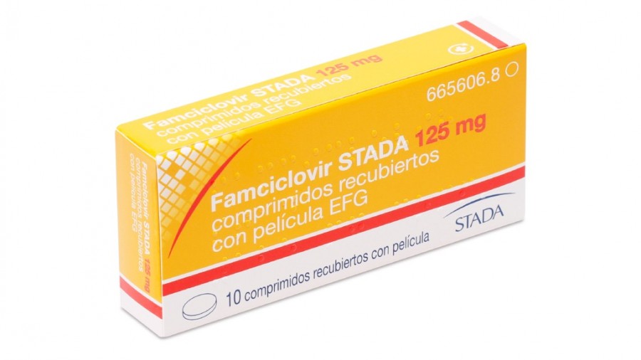 FAMCICLOVIR STADA 125 mg COMPRIMIDOS RECUBIERTOS CON PELICULA EFG, 10 comprimidos fotografía del envase.