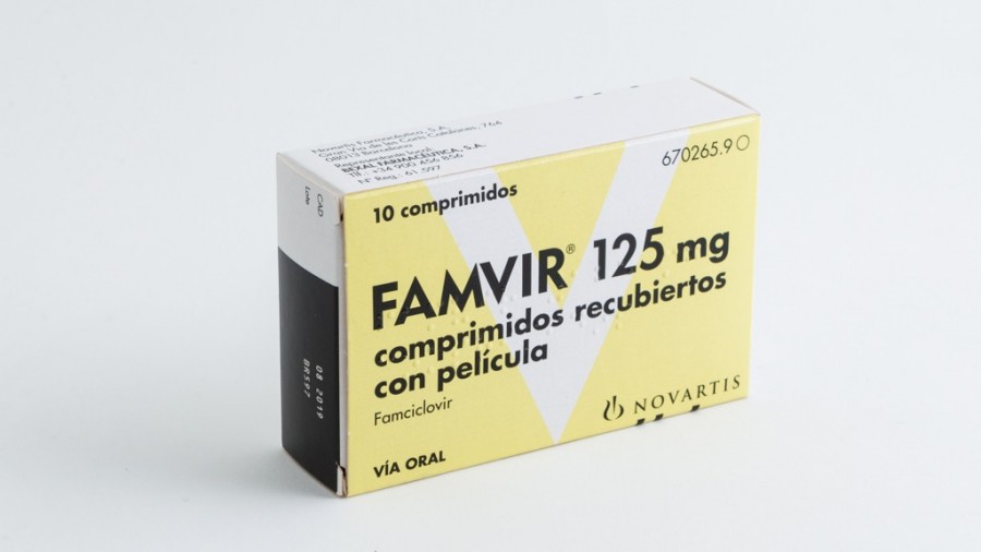 FAMVIR 125 mg COMPRIMIDOS RECUBIERTOS CON PELICULA , 10 comprimidos fotografía del envase.