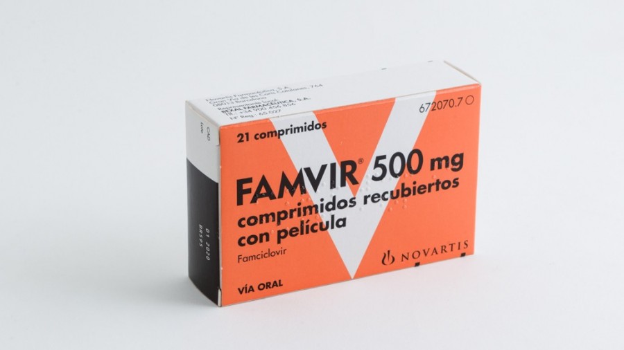 FAMVIR 500 mg COMPRIMIDOS RECUBIERTOS CON PELICULA , 21 comprimidos fotografía del envase.