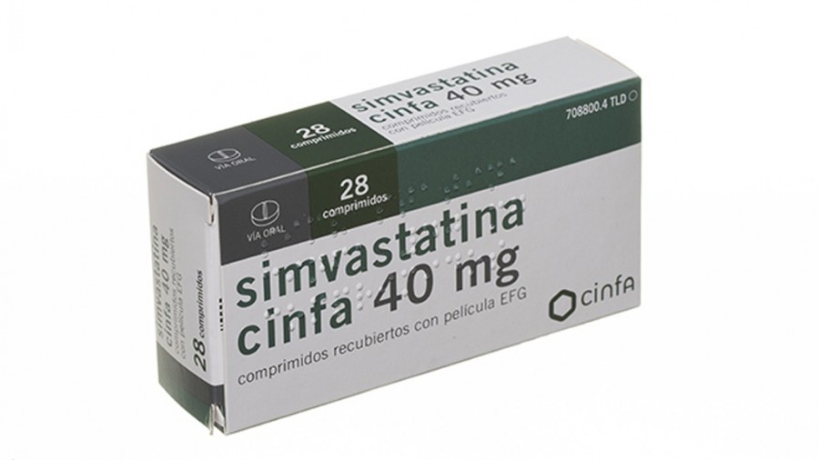 SIMVASTATINA CINFA 40 mg COMPRIMIDOS RECUBIERTOS CON PELICULA EFG, 500 comprimidos fotografía del envase.