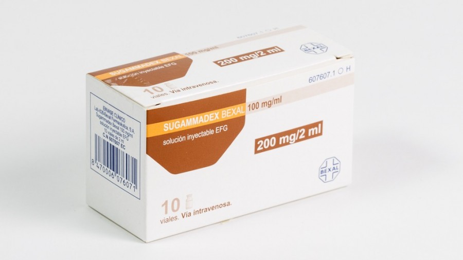 SUGAMMADEX BEXAL 100 MG/ML SOLUCION INYECTABLE EFG, 10 viales de 5 ml fotografía del envase.