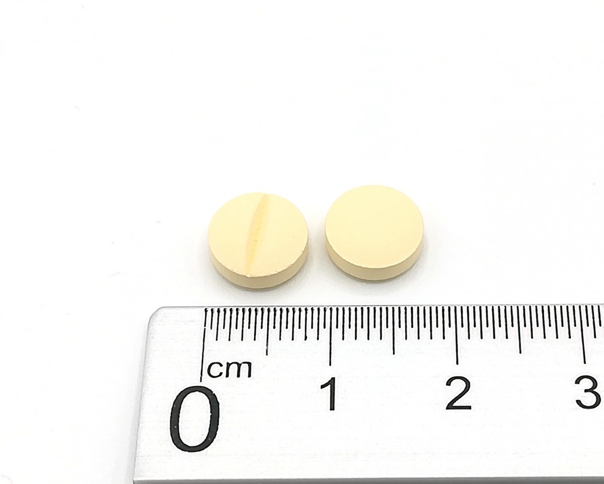 BISOPROLOL NORMON 5 mg COMPRIMIDOS RECUBIERTOS CON PELICULA EFG, 28 comprimidos fotografía de la forma farmacéutica.