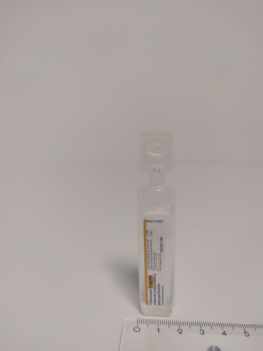 CHIROCANE 5mg/ml SOLUCION INYECTABLE Y PARA PERFUSION , 10 ampollas de 10 ml fotografía de la forma farmacéutica.