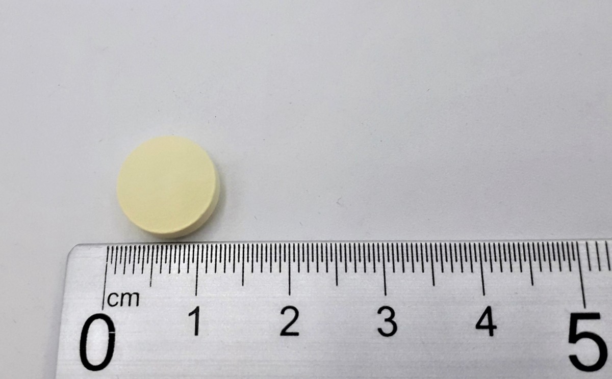 CLARITROMICINA NORMON 250 mg COMPRIMIDOS RECUBIERTOS EFG, 14 comprimidos fotografía de la forma farmacéutica.