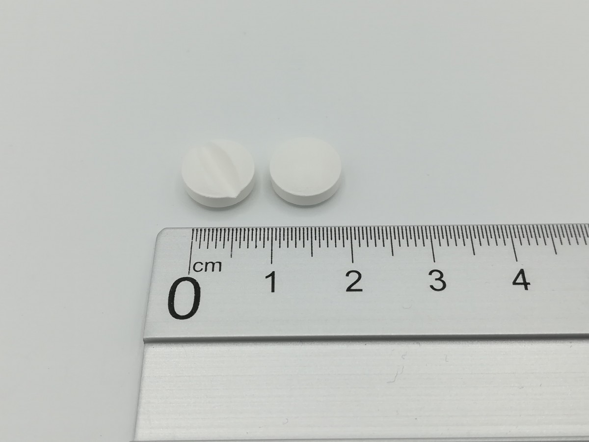 DONEPEZILO NORMON  10 mg COMPRIMIDOS RECUBIERTOS CON PELICULA EFG , 28 comprimidos fotografía de la forma farmacéutica.