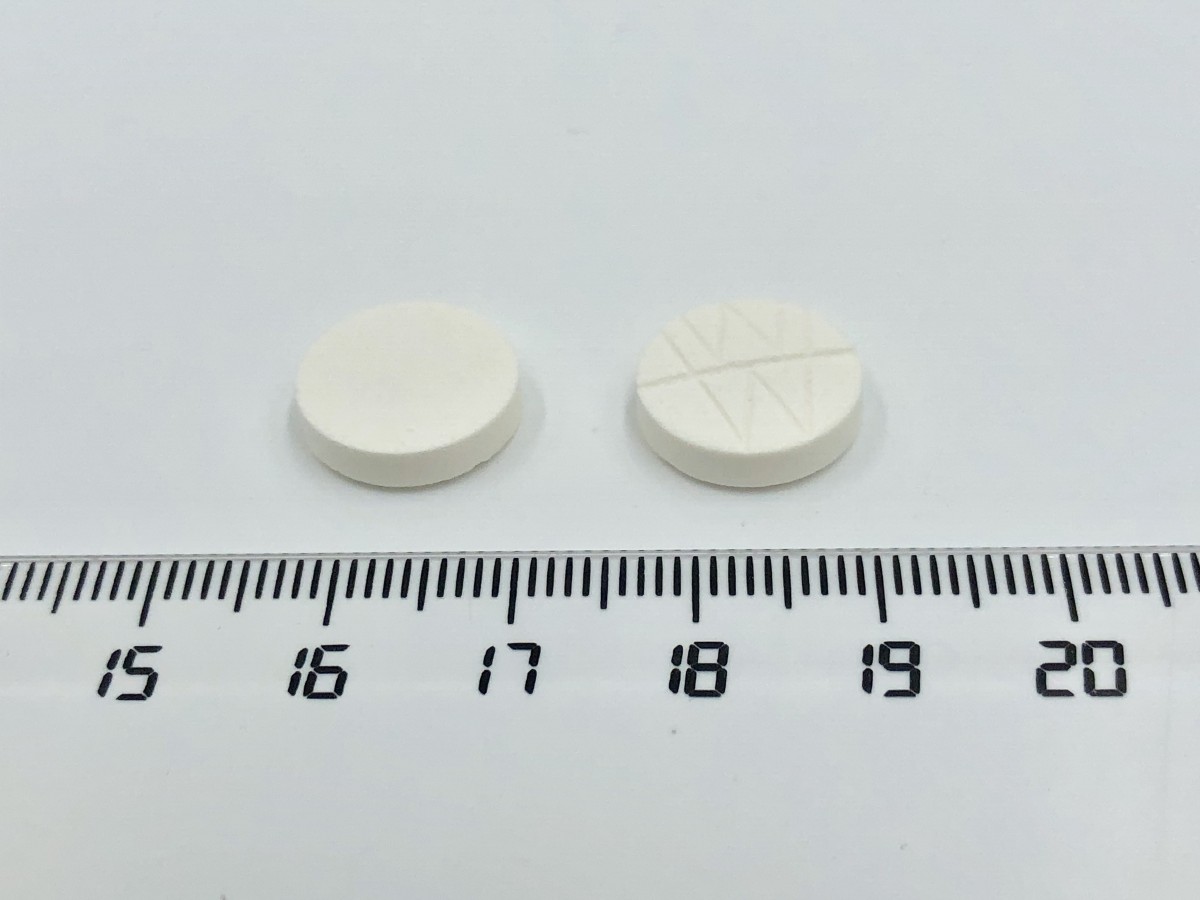 LISOZIMA CHIESI 250 mg COMPRIMIDOS , 8 comprimidos fotografía de la forma farmacéutica.