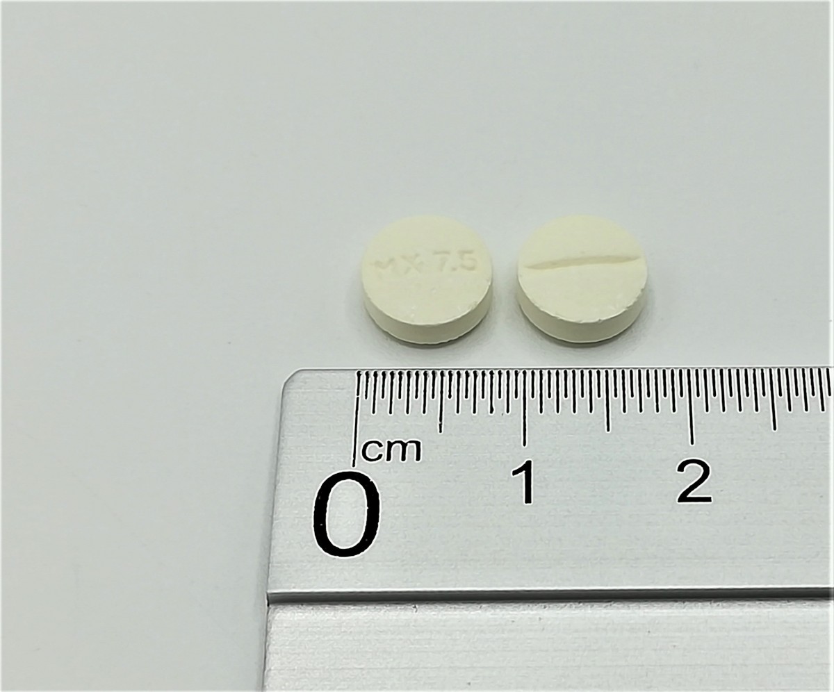 MELOXICAM NORMON 7,5 mg COMPRIMIDOS EFG, 20 comprimidos fotografía de la forma farmacéutica.