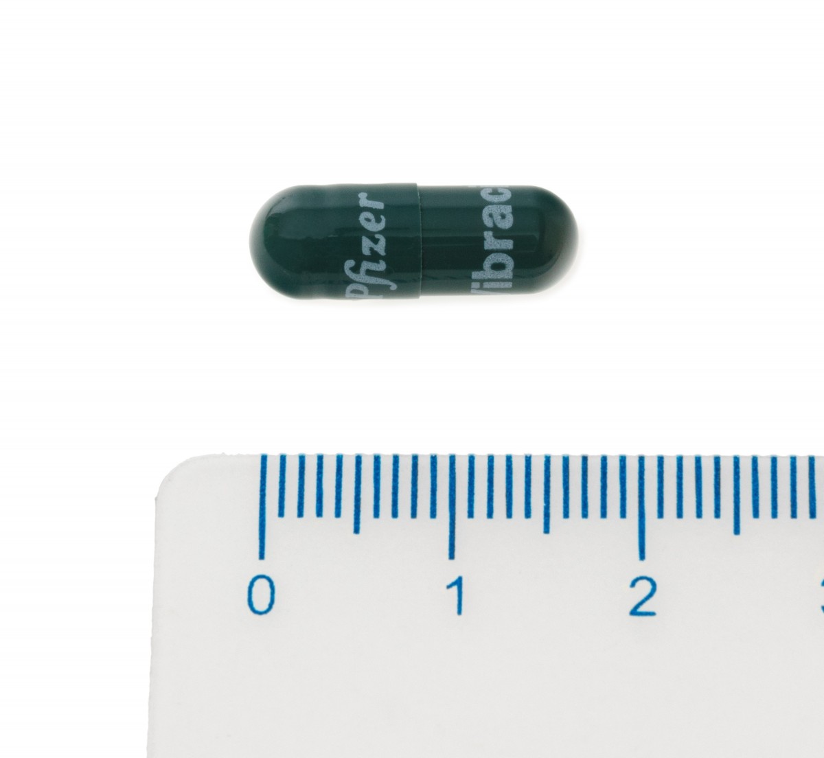 VIBRACINA 100 mg CÁPSULAS DURAS , 12 cápsulas fotografía de la forma farmacéutica.