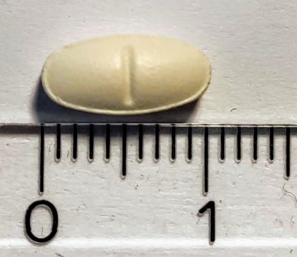 SIMVASTATINA TECNIGEN 20 mg COMPRIMIDOS RECUBIERTOS CON PELÍCULA EFG , 28 comprimidos fotografía de la forma farmacéutica.