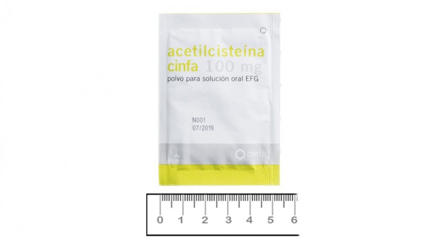 ACETILCISTEINA CINFA 100 mg POLVO PARA SOLUCION ORAL EFG , 30 sobres fotografía de la forma farmacéutica.