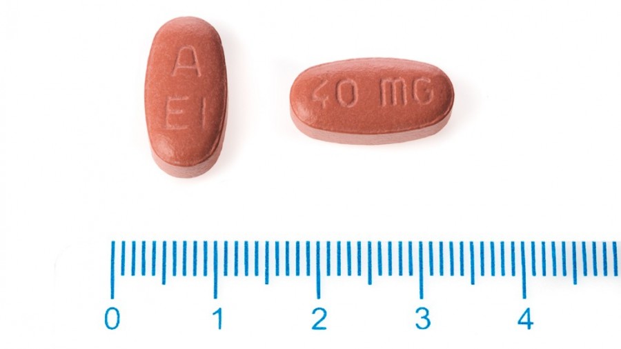 AXIAGO 40 mg COMPRIMIDOS GASTRORRESISTENTES , 14 comprimidos fotografía de la forma farmacéutica.