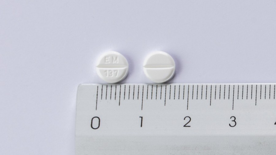 EUTIROX 137 microgramos COMPRIMIDOS , 100 comprimidos fotografía de la forma farmacéutica.
