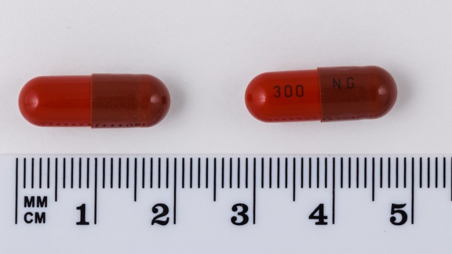 RIMACTAN 300 mg CAPSULAS DURAS , 10 cápsulas fotografía de la forma farmacéutica.