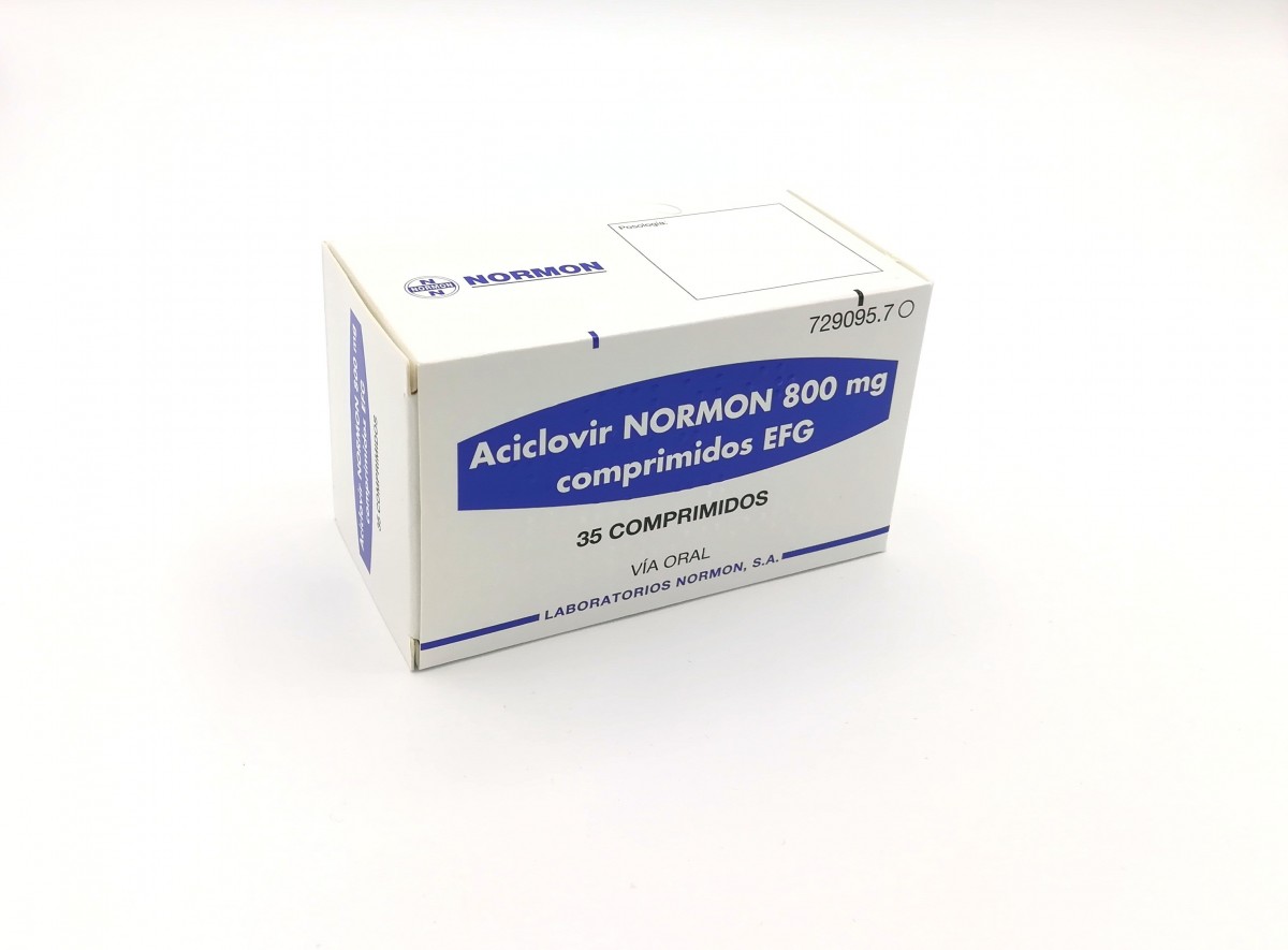 ACICLOVIR NORMON 800 mg COMPRIMIDOS EFG, 500 comprimidos fotografía del envase.