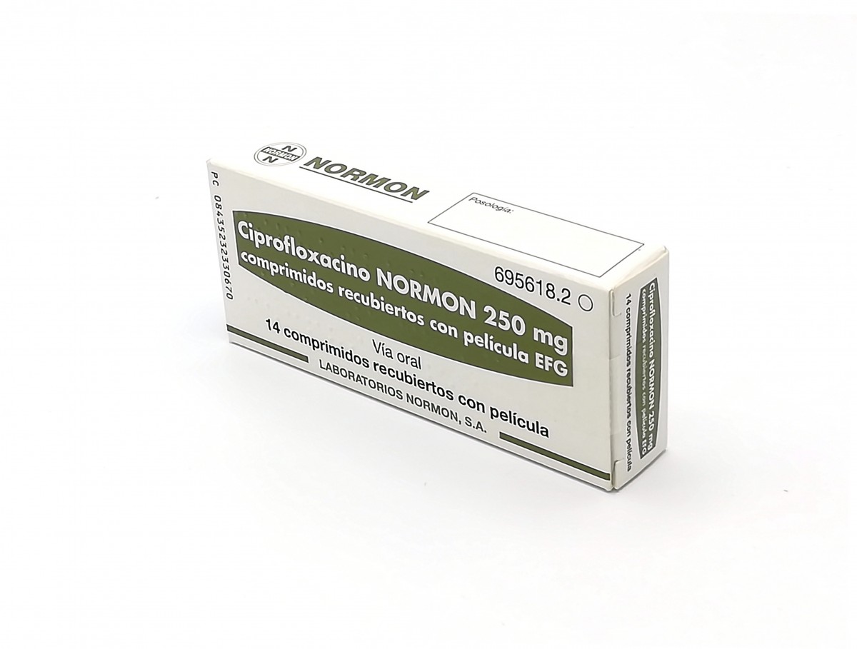 CIPROFLOXACINO NORMON 250 mg COMPRIMIDOS RECUBIERTOS CON PELICULA  EFG , 10 comprimidos fotografía del envase.