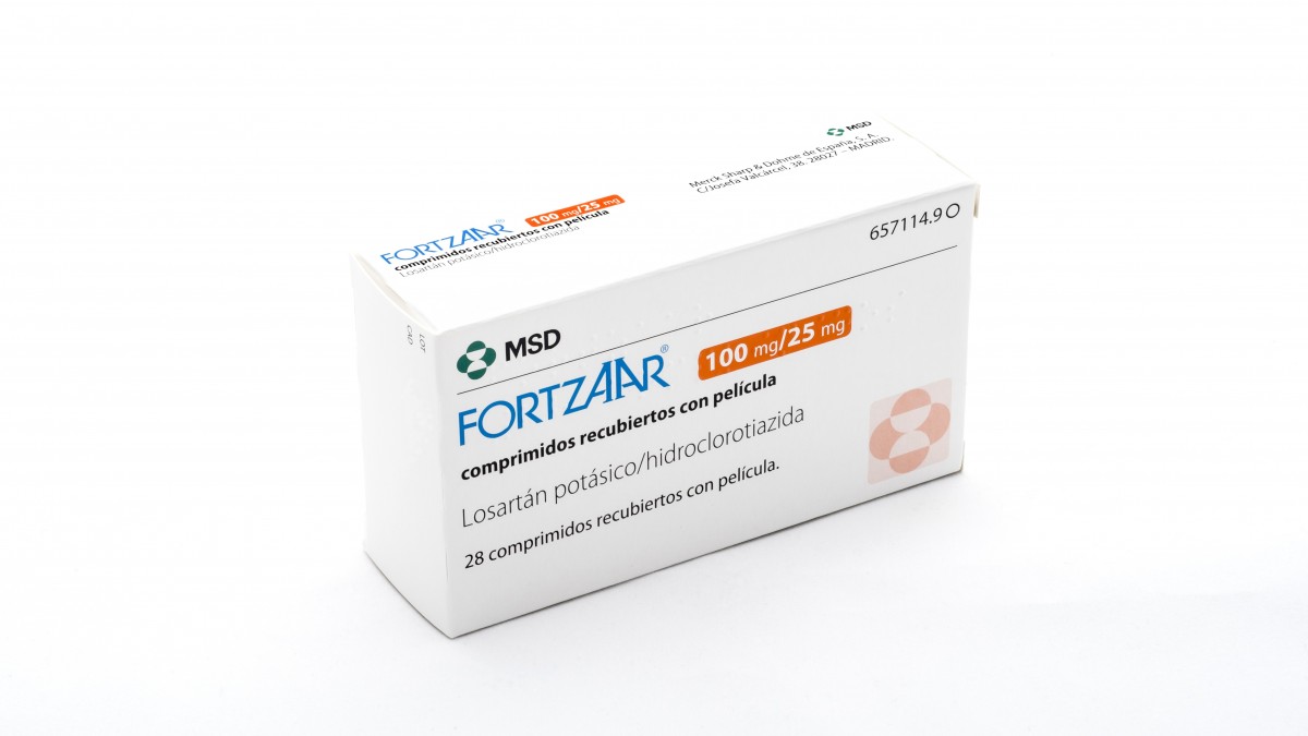 FORTZAAR 100 mg/25 mg COMPRIMIDOS RECUBIERTOS CON PELICULA , 28 comprimidos fotografía del envase.