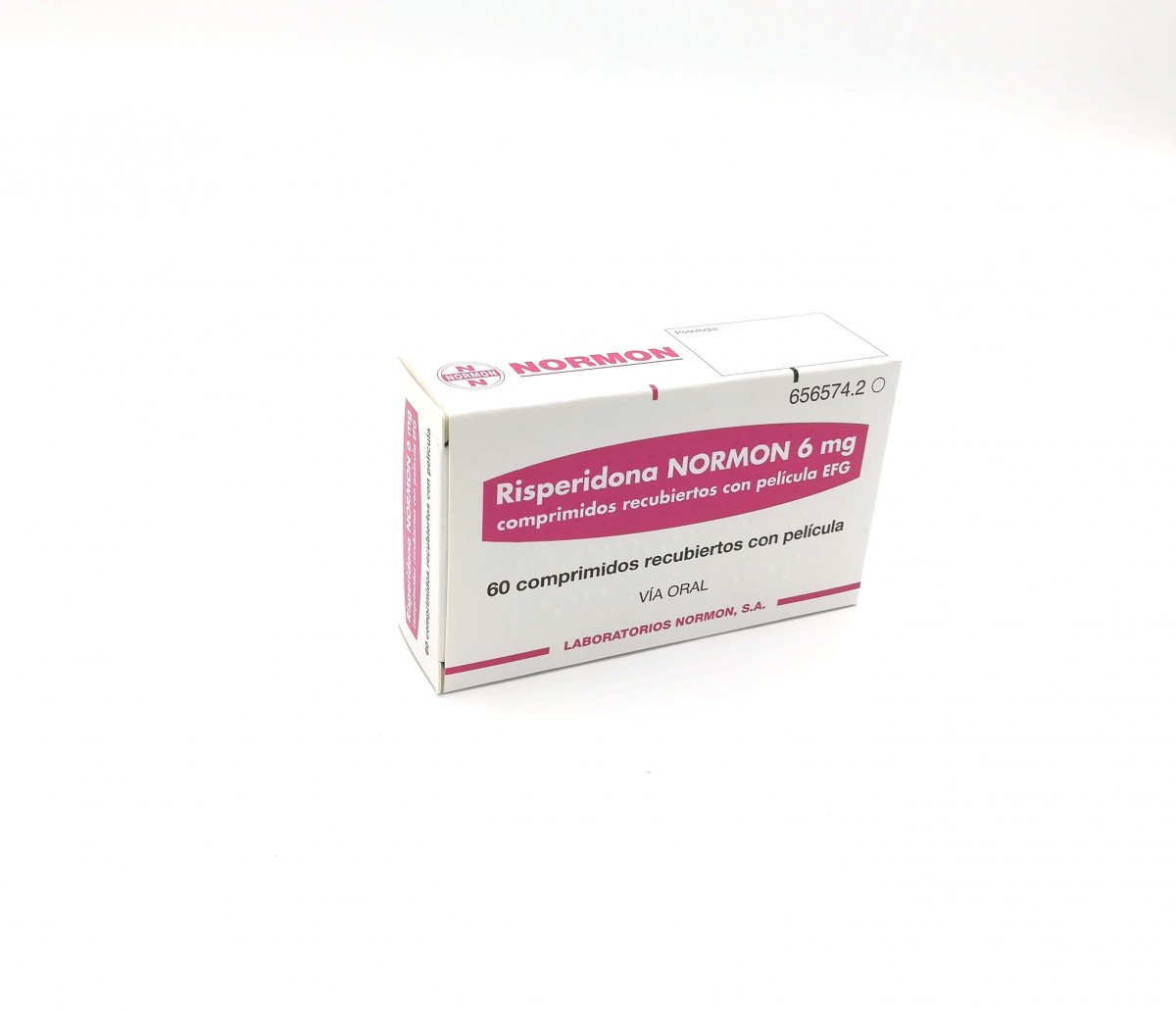 RISPERIDONA NORMON 6 mg COMPRIMIDOS RECUBIERTOS CON PELICULA EFG, 30 comprimidos fotografía del envase.