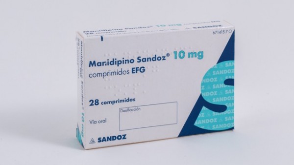 MANIDIPINO SANDOZ 10 mg COMPRIMIDOS EFG, 28 comprimidos fotografía del envase.