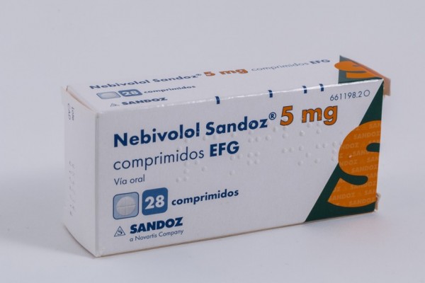 NEBIVOLOL SANDOZ 5 mg COMPRIMIDOS EFG, 28 comprimidos fotografía del envase.