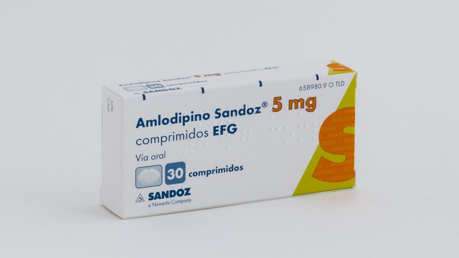AMLODIPINO SANDOZ 5 MG COMPRIMIDOS EFG , 30 comprimidos fotografía del envase.
