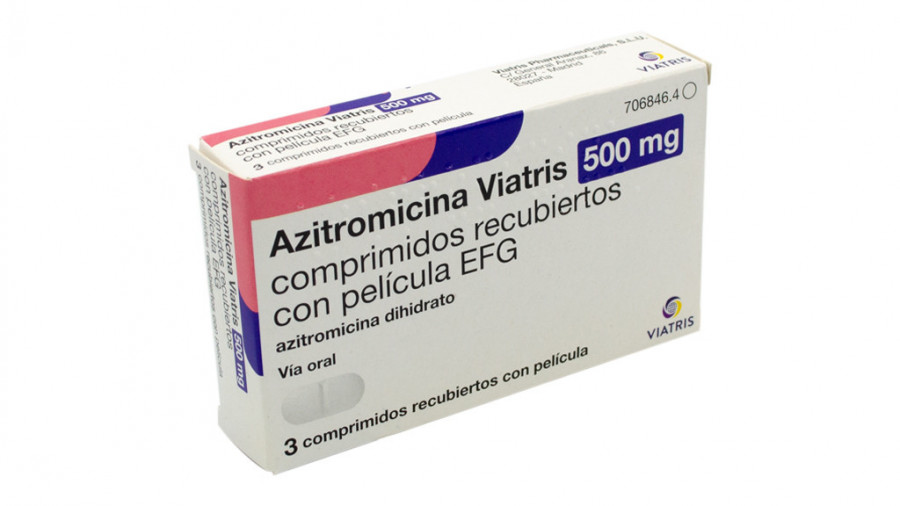 AZITROMICINA VIATRIS 500 MG COMPRIMIDOS RECUBIERTOS CON PELICULA EFG, 3 comprimidos fotografía del envase.