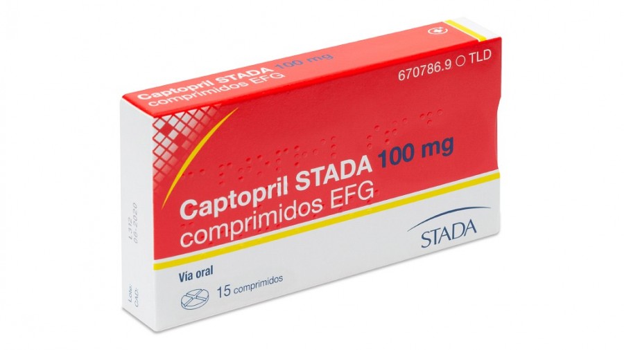 CAPTOPRIL STADA 100 mg COMPRIMIDOS EFG, 15 comprimidos fotografía del envase.