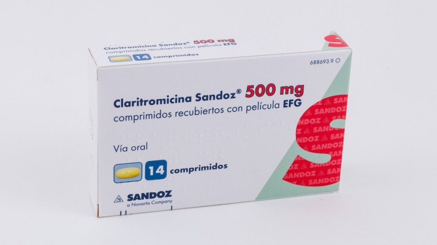 CLARITROMICINA SANDOZ 500 mg COMPRIMIDOS RECUBIERTOS CON PELÍCULA EFG, 21 comprimidos fotografía del envase.