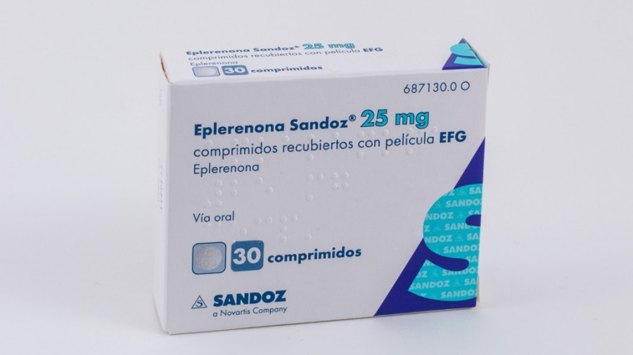 EPLERENONA SANDOZ 25 mg COMPRIMIDOS RECUBIERTOS CON PELÍCULA EFG , 30 comprimidos fotografía del envase.