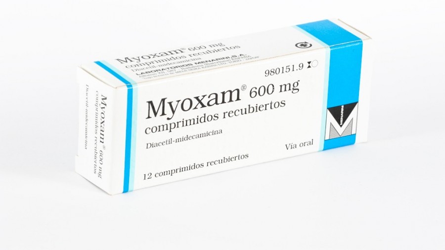 MYOXAM 600 mg COMPRIMIDOS RECUBIERTOS, 12 comprimidos fotografía del envase.
