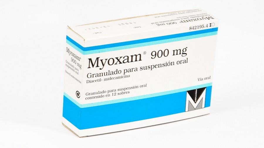 MYOXAM 900 mg GRANULADO PARA SUSPENSION ORAL, 12 sobres fotografía del envase.
