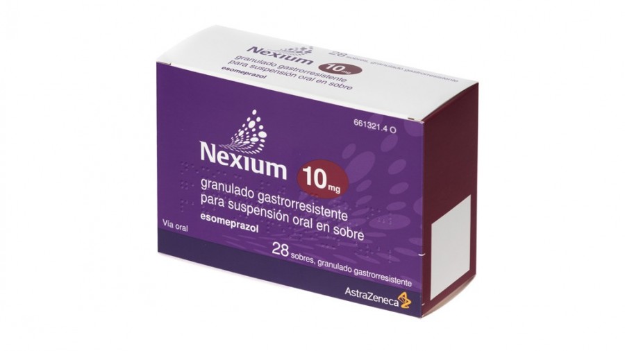 NEXIUM 10 mg GRANULADO GASTRORRESISTENTE PARA SUSPENSION ORAL, SOBRE , 28 sobres fotografía del envase.