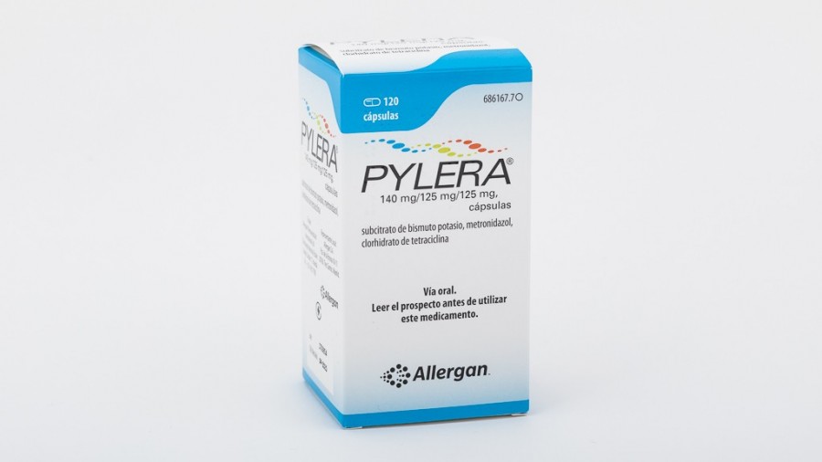 PYLERA 140 mg/125 mg/125 mg CAPSULAS, 120 cápsulas fotografía del envase.