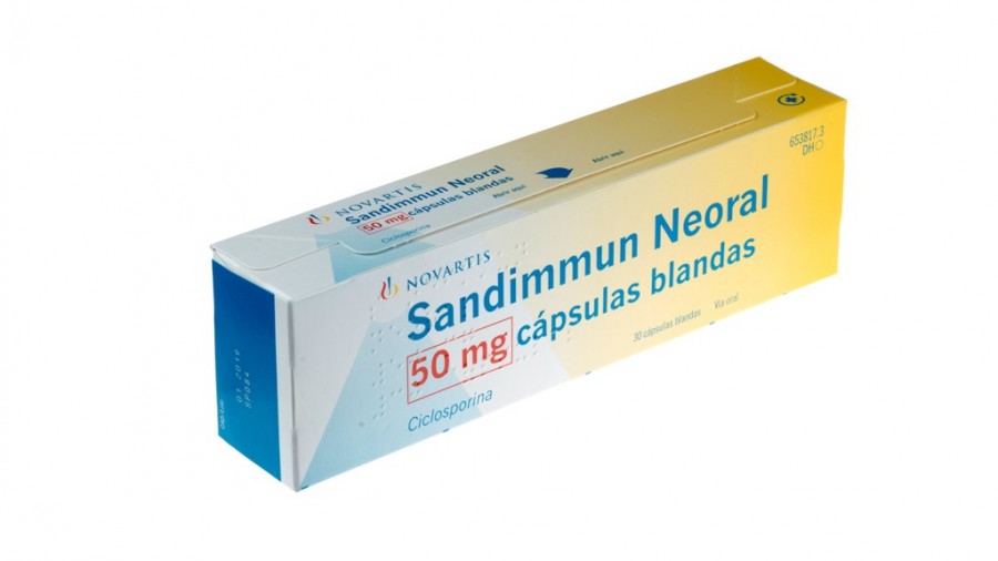 SANDIMMUN NEORAL 50 mg CAPSULAS BLANDAS, 30 cápsulas fotografía del envase.