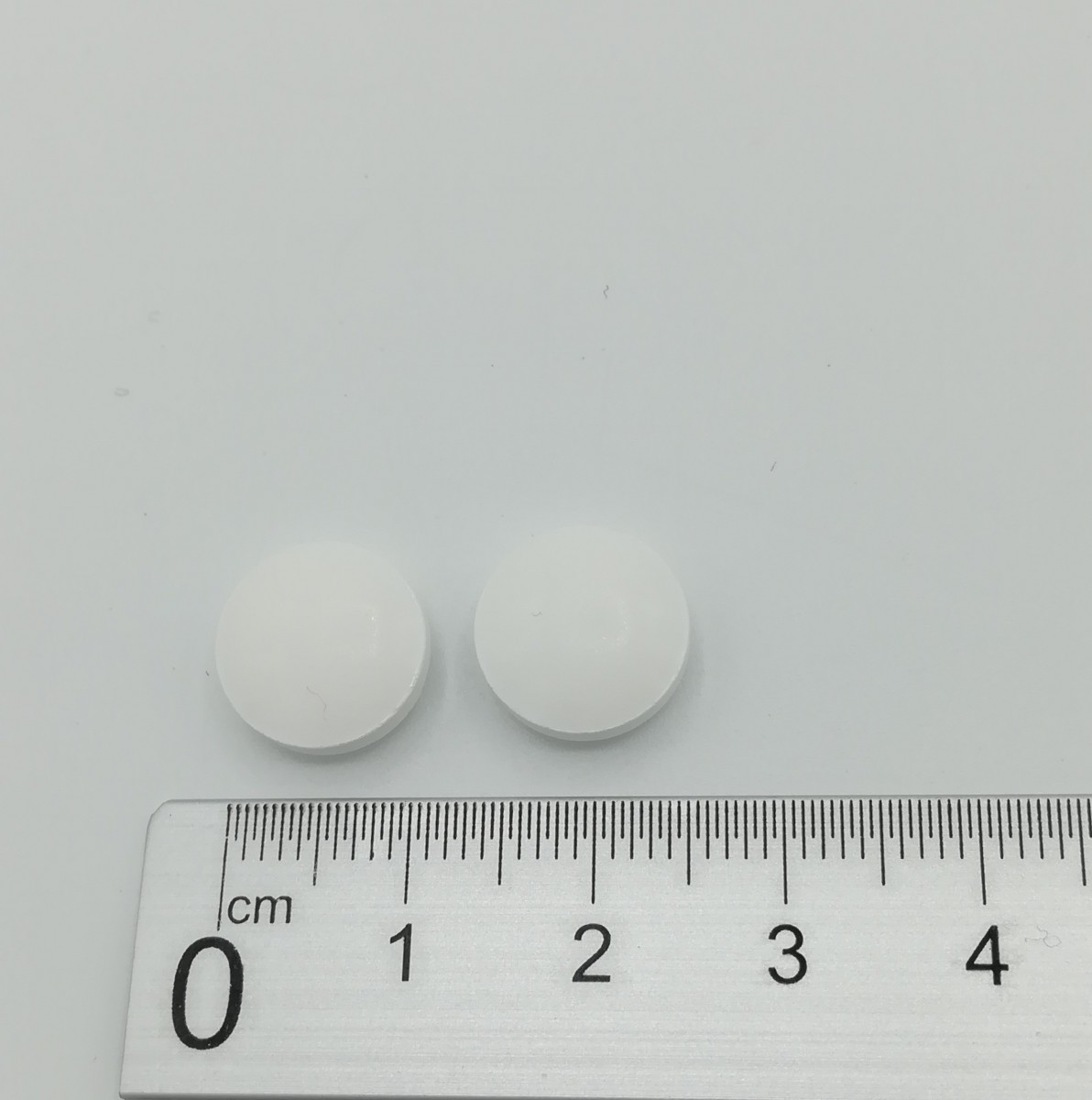ACICLOVIR NORMON 200 mg COMPRIMIDOS EFG, 25 comprimidos fotografía de la forma farmacéutica.