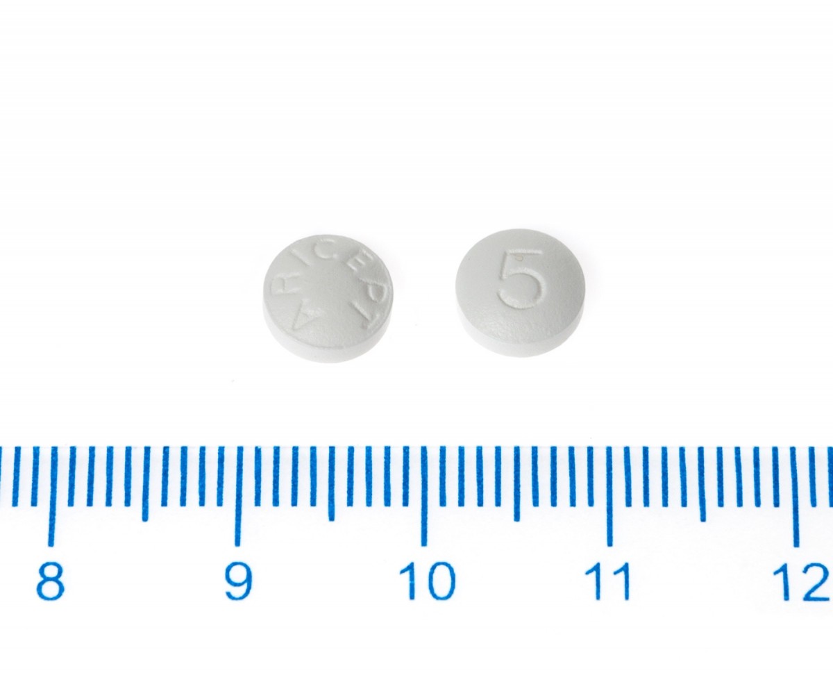 ARICEPT 5 mg COMPRIMIDOS RECUBIERTOS CON PELICULA , 28 comprimidos fotografía de la forma farmacéutica.