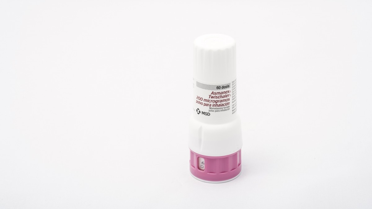 ASMANEX TWISTHALER 200 microgramos POLVO PARA INHALACION , 1 inhalador de 30 dosis fotografía de la forma farmacéutica.
