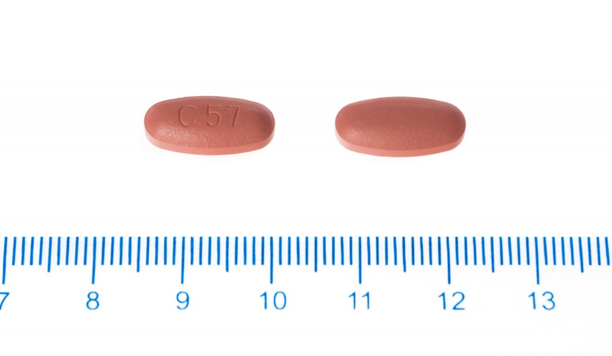 CAPENON HCT 40 mg/10 mg/25 mg COMPRIMIDOS RECUBIERTOS CON PELICULA, 28 comprimidos fotografía de la forma farmacéutica.
