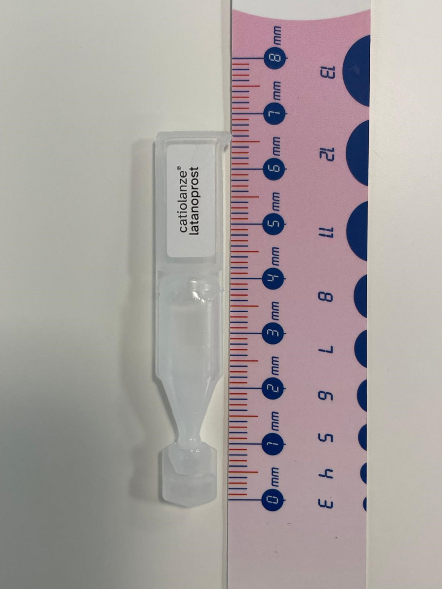 CATIOLANZE 50 MICROGRAMOS/ML COLIRIO EN EMULSION, 30 envases unidosis de 0,3 ml fotografía de la forma farmacéutica.