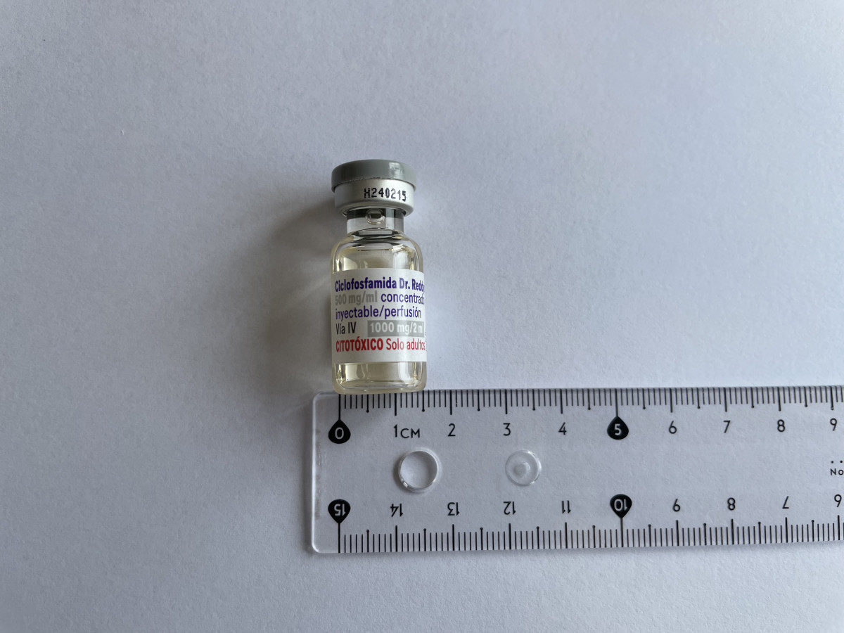 CICLOFOSFAMIDA DR. REDDYS 500 MG/ML CONCENTRADO PARA SOLUCION INYECTABLE Y PARA PERFUSION, 1 vial de 1 ml fotografía de la forma farmacéutica.