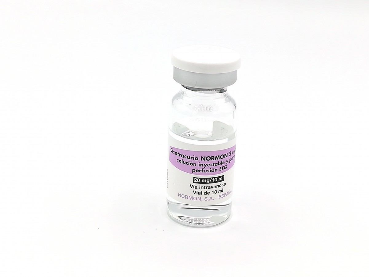 CISATRACURIO NORMON 2 mg/ml SOLUCION INYECTABLE Y PARA PERFUSION EFG , 5 viales de 10 ml fotografía de la forma farmacéutica.