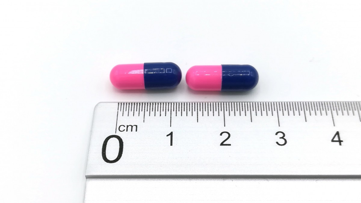 CLORAZEPATO NORMON  15 mg CAPSULAS DURAS EFG, 20 cápsulas fotografía de la forma farmacéutica.