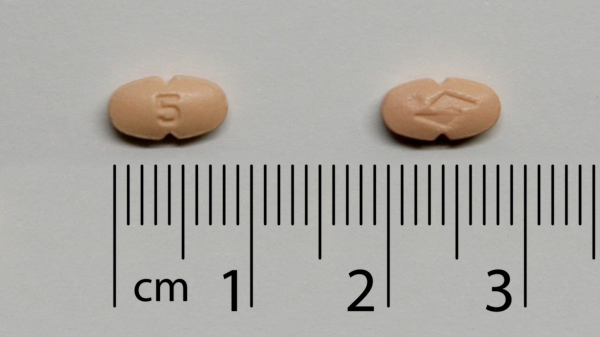 CORLENTOR 5 mg COMPRIMIDOS RECUBIERTOS CON PELICULA, 56 comprimidos fotografía de la forma farmacéutica.