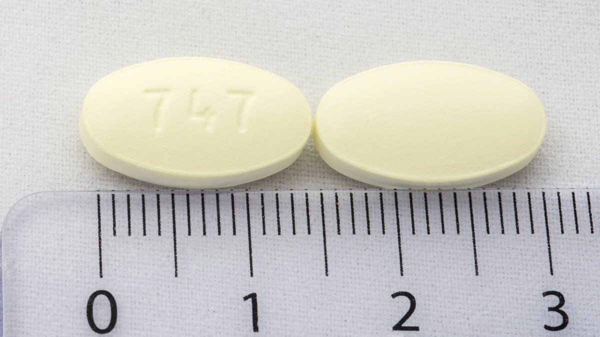 FORTZAAR 100 mg/25 mg COMPRIMIDOS RECUBIERTOS CON PELICULA , 28 comprimidos fotografía de la forma farmacéutica.