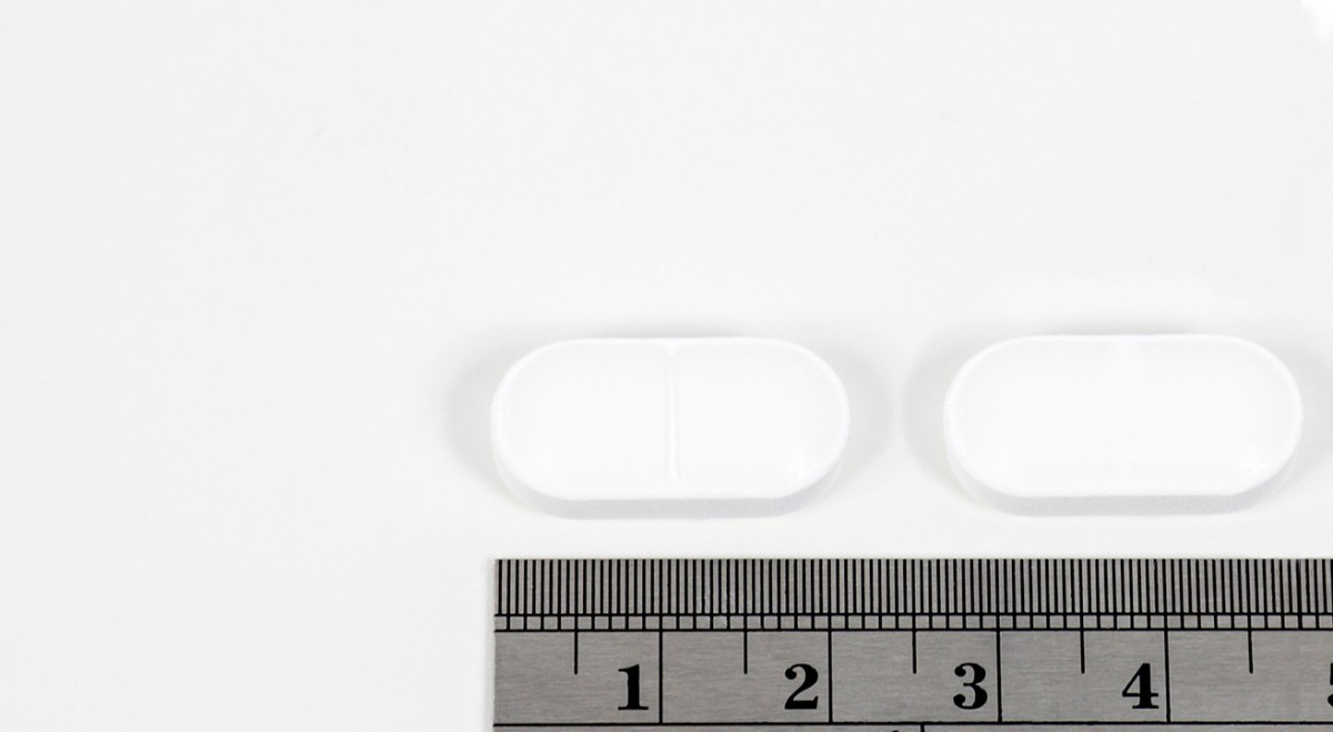 GELOCATIL 1 g COMPRIMIDOS, 12 comprimidos fotografía de la forma farmacéutica.