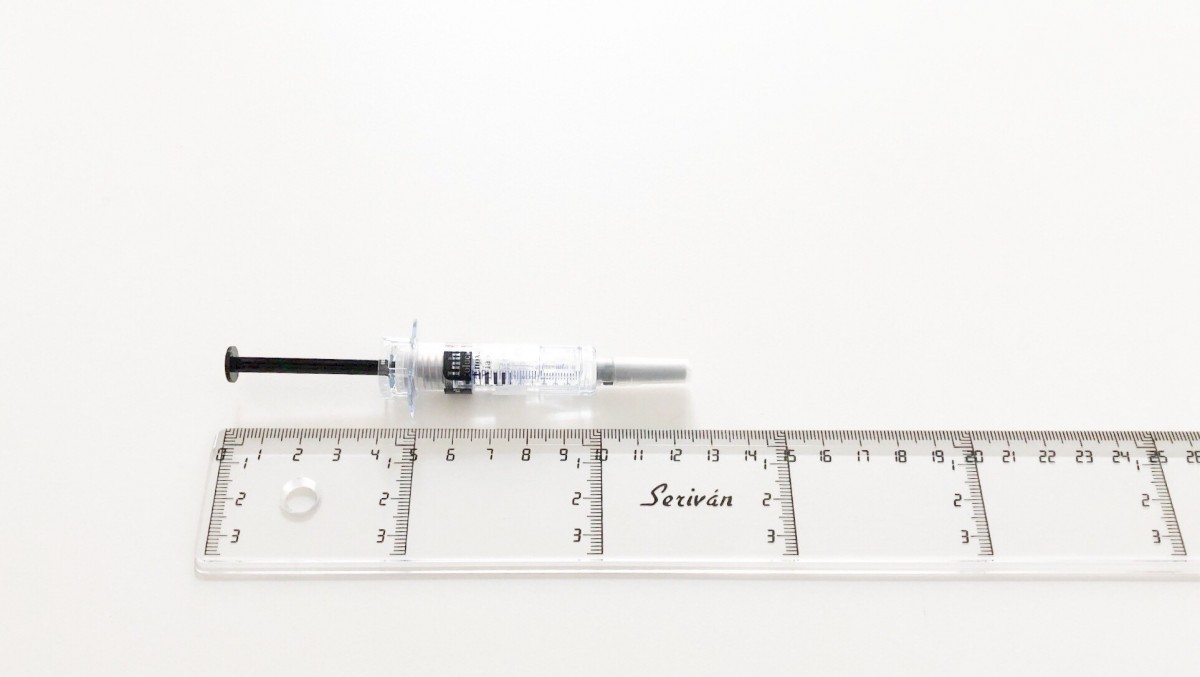 INHIXA 10.000 UI (100 MG)/1 ML SOLUCION INYECTABLE, 10 jeringas precargadas de 1 ml (aguja con protector) fotografía de la forma farmacéutica.