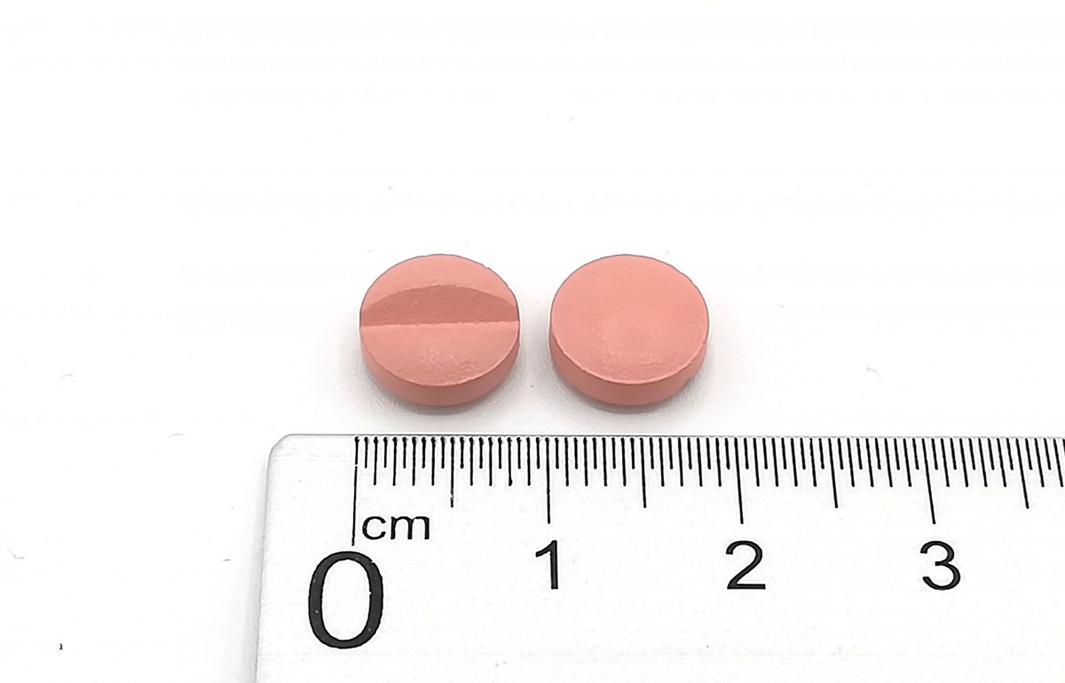 LERCANIDIPINO NORMON 20 mg COMPRIMIDOS RECUBIERTOS CON PELICULA EFG, 28 comprimidos fotografía de la forma farmacéutica.