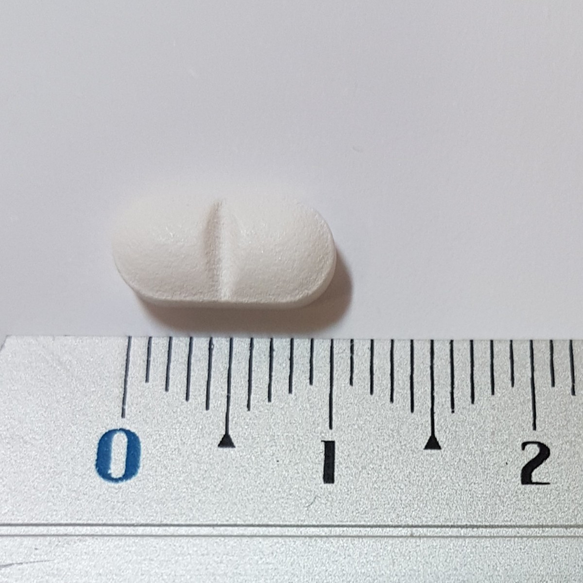 LOSARTAN UXA  50 mg, COMPRIMIDOS RECUBIERTOS CON PELICULA EFG, 28 comprimidos fotografía de la forma farmacéutica.